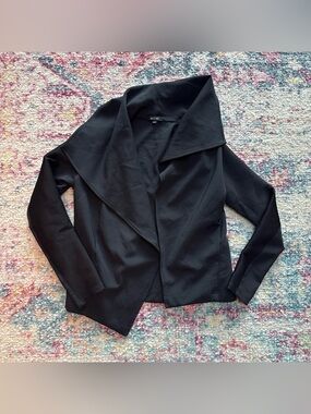 Black MICHI activewear asymmetrical activewear jacket  Size XS
$328 MSRP